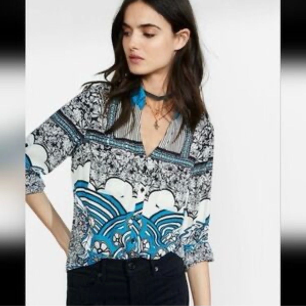 Express Portofino Teal Paisley Button Down Long Sleeve Blouse w/ collar Small